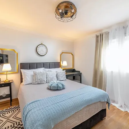 La Casa * سبليت